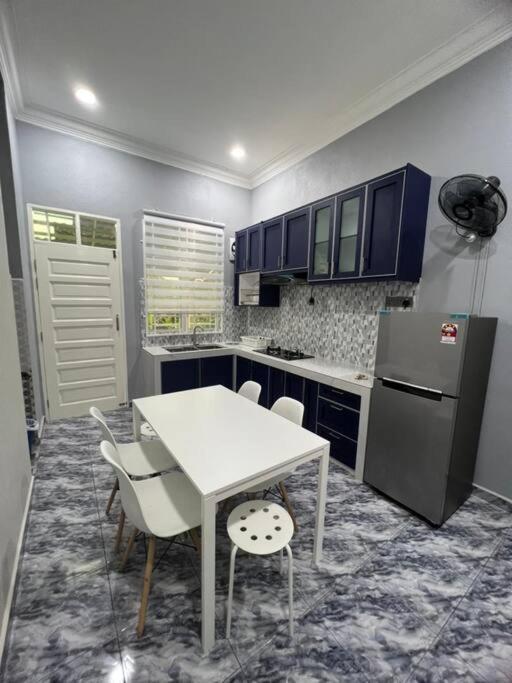 Majestic Homestay - Pasir Puteh Kültér fotó