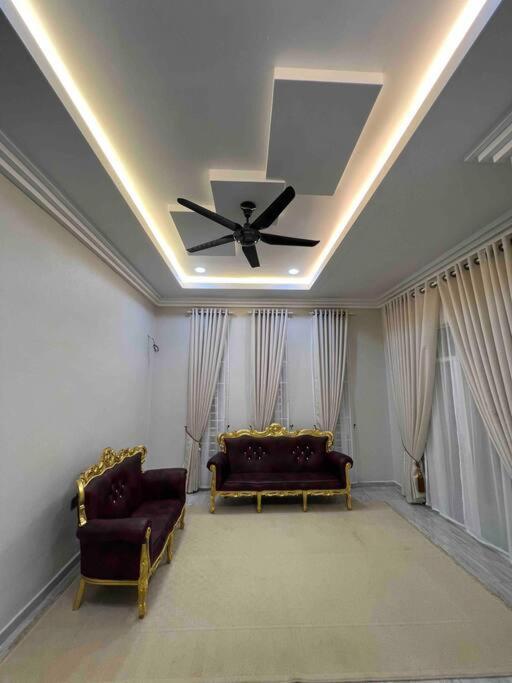 Majestic Homestay - Pasir Puteh Kültér fotó